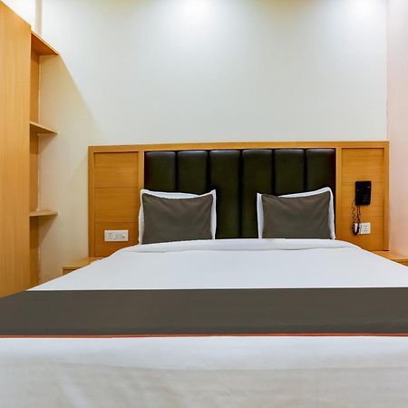 Hotel Collecion O White House Nowe Delhi Zewnętrze zdjęcie