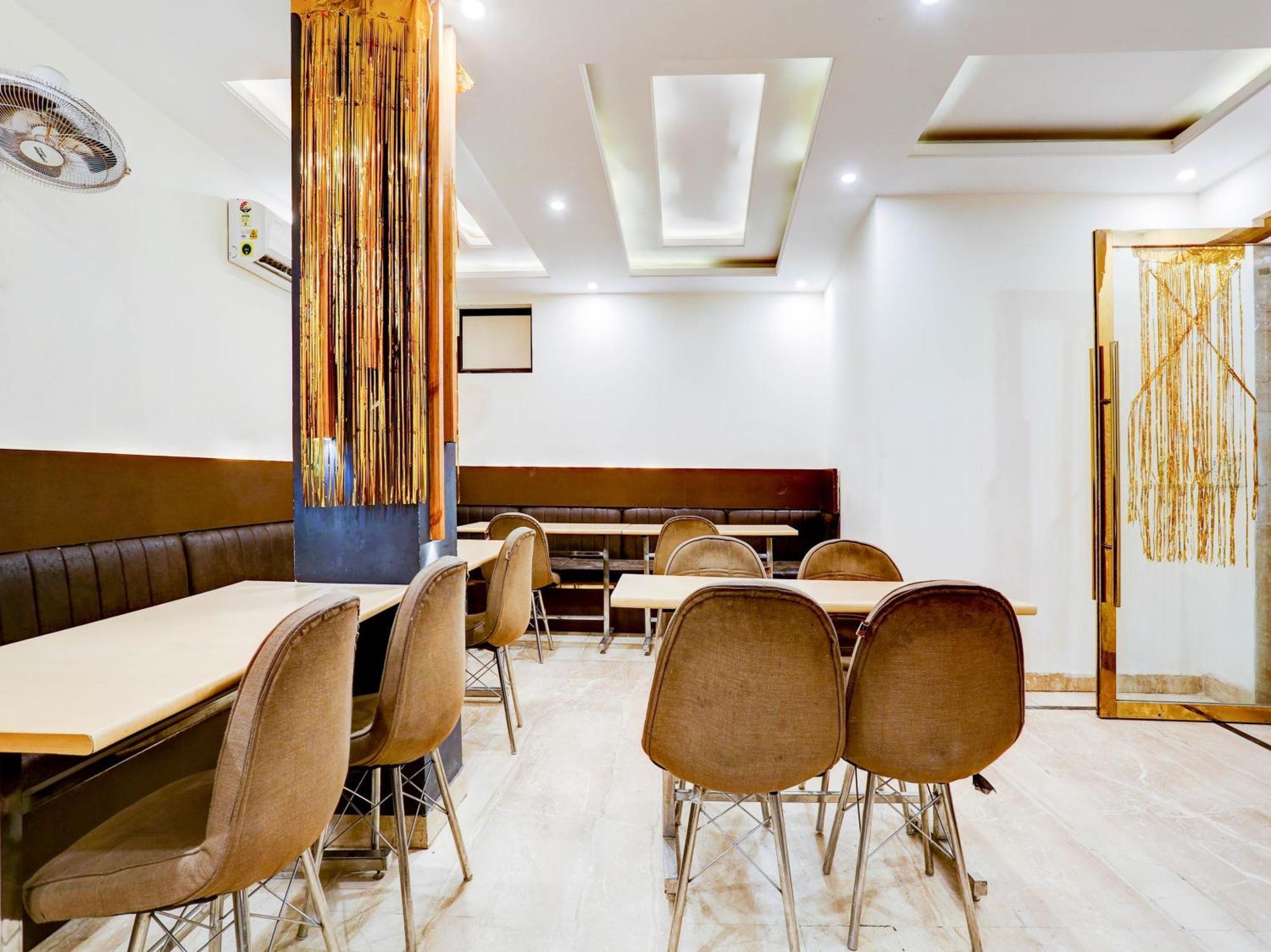 Hotel Collecion O White House Nowe Delhi Zewnętrze zdjęcie
